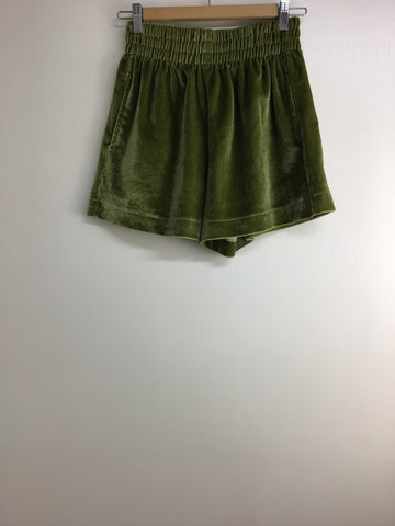 Vintage Inspired Bottoms - Green Velour Shorts - Size XS - VBOT1542 - GEE