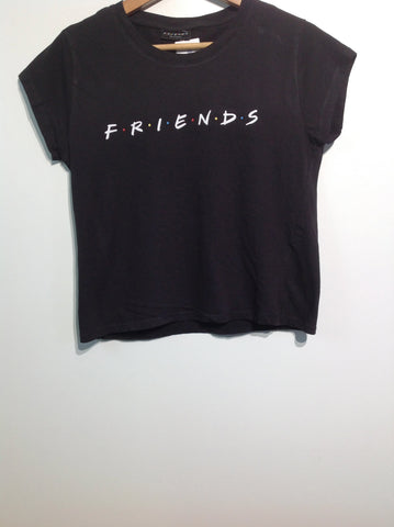 Bands/ Graphic Tees - Friends Mini Fit - Size L - VBAN1516 - GEE