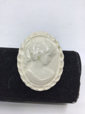 Vintage Accessories - White Cameo Brooch - VACC3537 - GEE