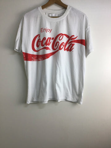 Bands/Graphic Tee's - Coca-Cola - Size 14 - VBAN1725 - GEE