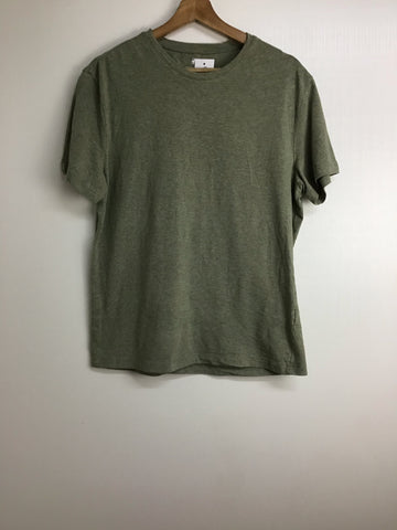 Mens T'Shirts - H & M - Size L - MTS1014 - GEE