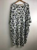 Ladies Knitwear - Printed Duster Coat - Size M/L - LW0911 - GEE