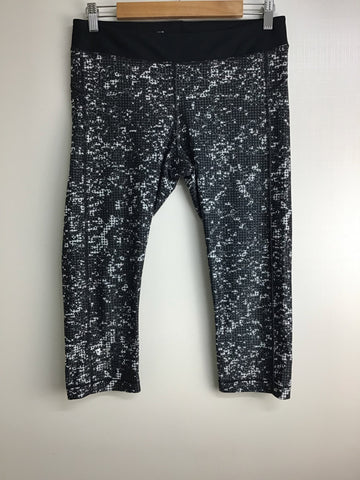 Ladies Activewear - UnderArmour - Size L - LACT1985 - GEE