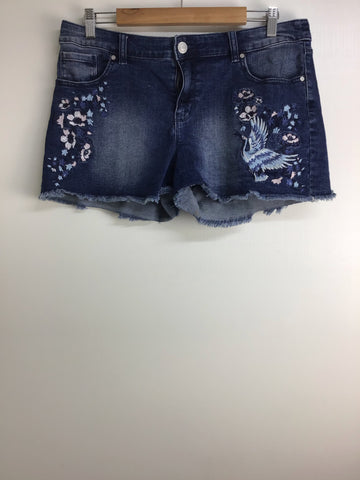 Ladies Shorts - Now - Size 14 - LS0868 - GEE