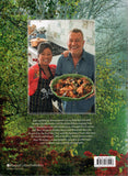 Where the River Bends: Recipes and Stories from the Table of Jane and Jimmy Barnes - Jane and Jimmy Barnes - BCOO - BOO016A