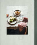 Stay For Breakfast: How the World Starts the Day - Sven Ehmann, Marta Greber, Robert Klanten - BCRA - BOO012A