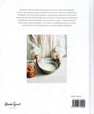 Beauty Chef Gut Guide: Glowing Skin  Begins in the Belly - Carla Oates - BHEA - BOO004B