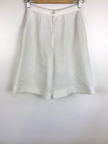 Premium Vintage Shorts & Pants - White Picnic Shorts - Size 6 - PV-SHO87 - GEE